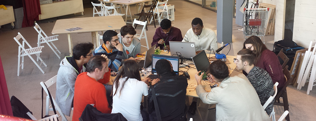 Des codes, des jeunes !